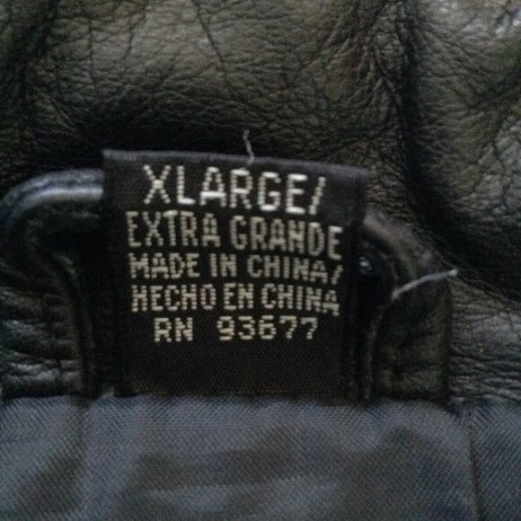 VTG JC Penney "XL" Women's Leather Jacket; Belted, classic, Timeless, Rich, Soft - Picture 4 of 6